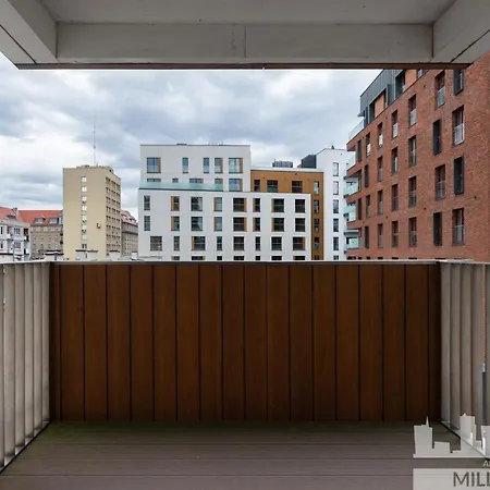 Jm Millennium Port Lägenhet Warszawa